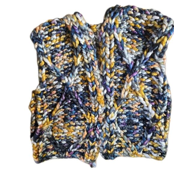 Free People Twilight Sweater Vest Size XSmall Chunky Knit NWT $228 New - Picture 3 of 5